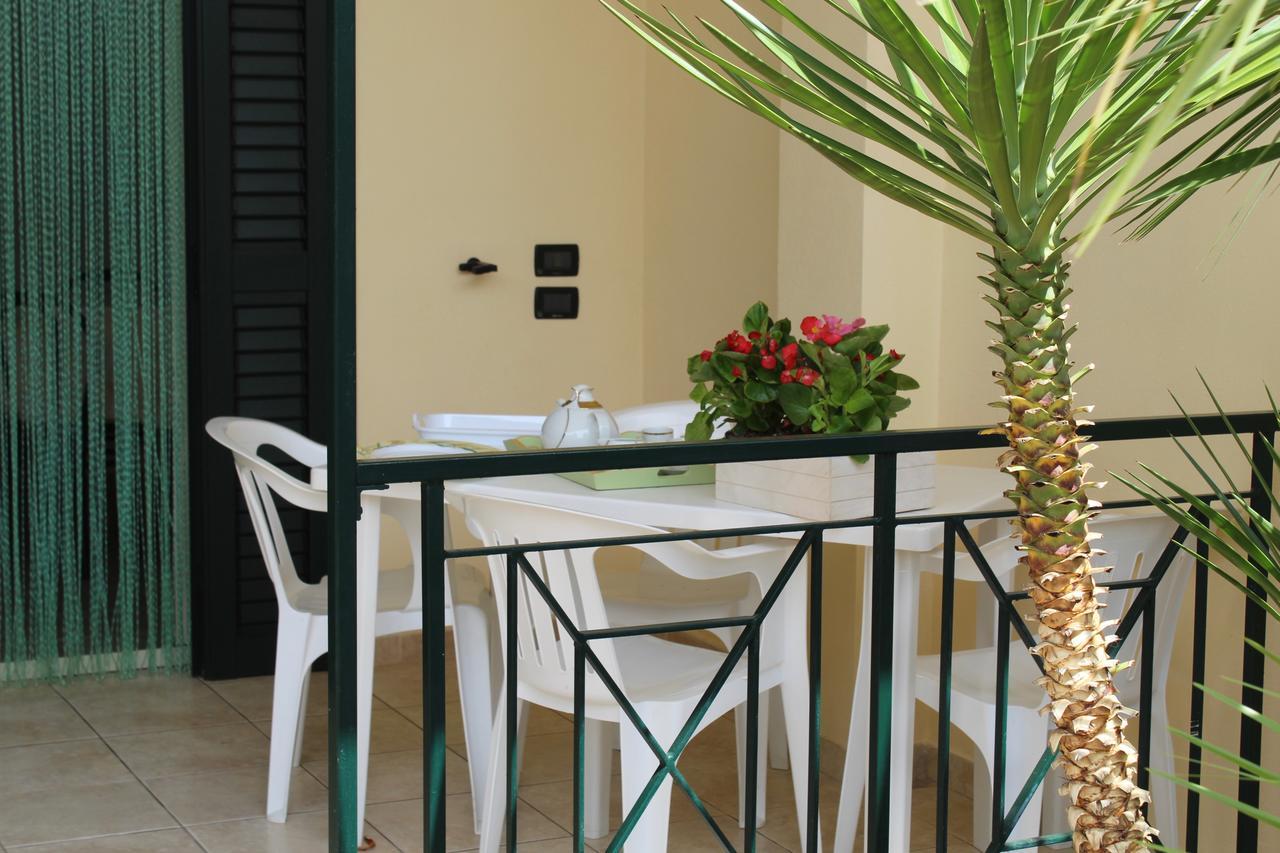 Villaggio Turistico Defensola 维耶斯泰 外观 照片
