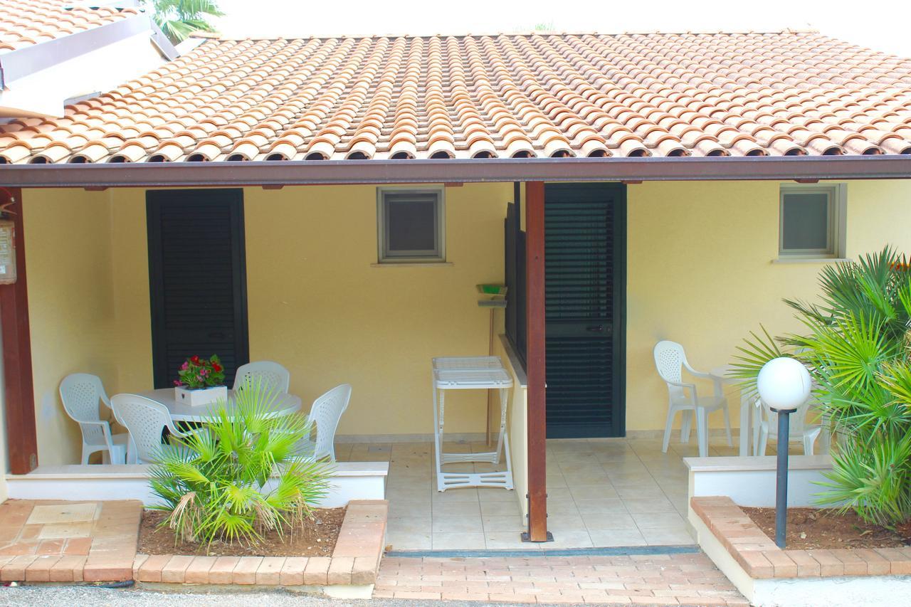 Villaggio Turistico Defensola 维耶斯泰 外观 照片