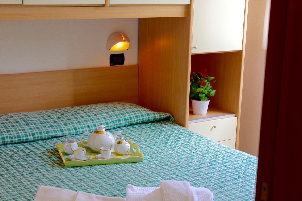 Villaggio Turistico Defensola 维耶斯泰 外观 照片