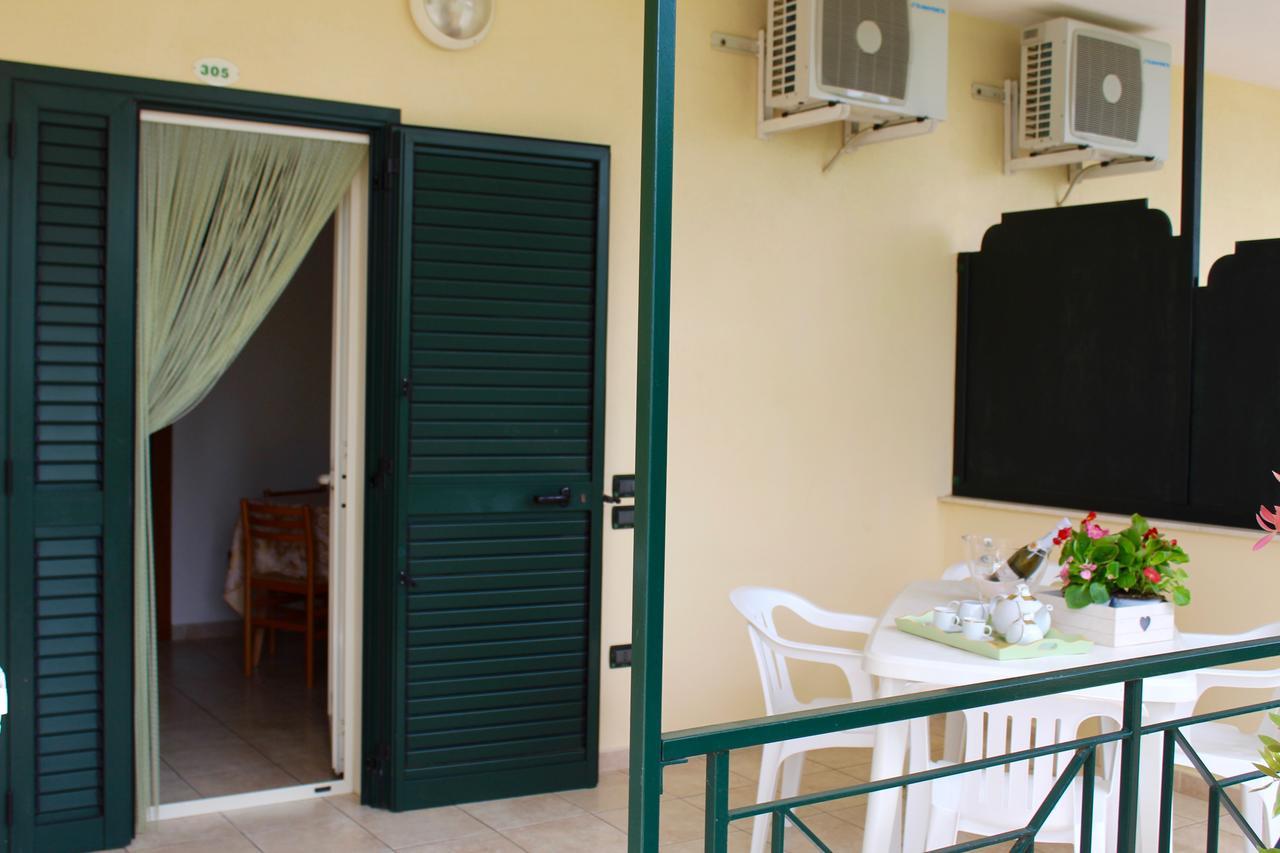 Villaggio Turistico Defensola 维耶斯泰 外观 照片